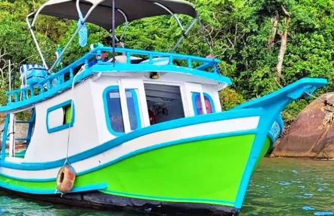 Barco_Lirio_dos_Vales_02