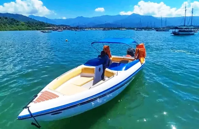 Lancha_O_Mar_Paraty_01